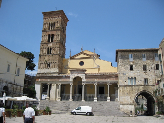  Cattedrale San Cesareo - Terracina (LT)
