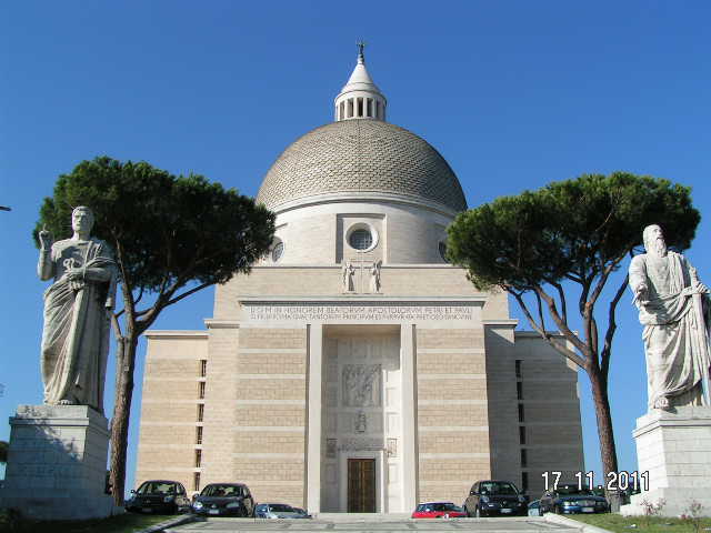 Basilica SS.Pietro e Paolo Roma EUR